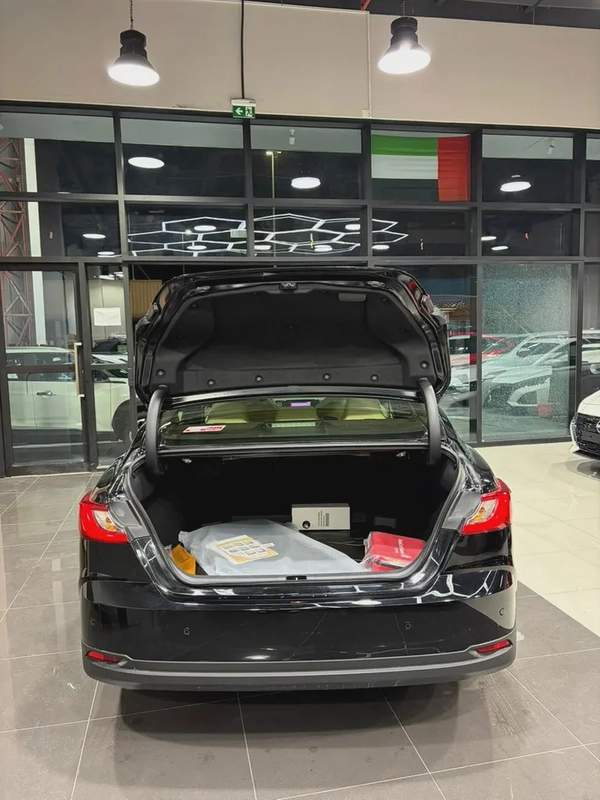 TOYOTA CAMRY 2.5L E HYBRID 2026YM تويوتا كامري 2500 لتر هايبرد