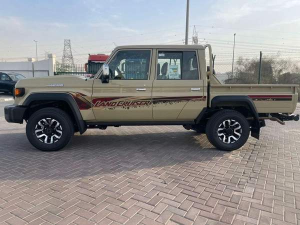 Toyota Land Cruiser 70