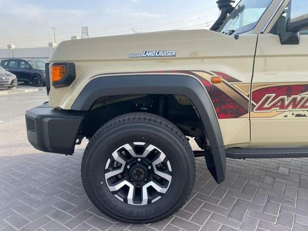 Toyota Land Cruiser 70