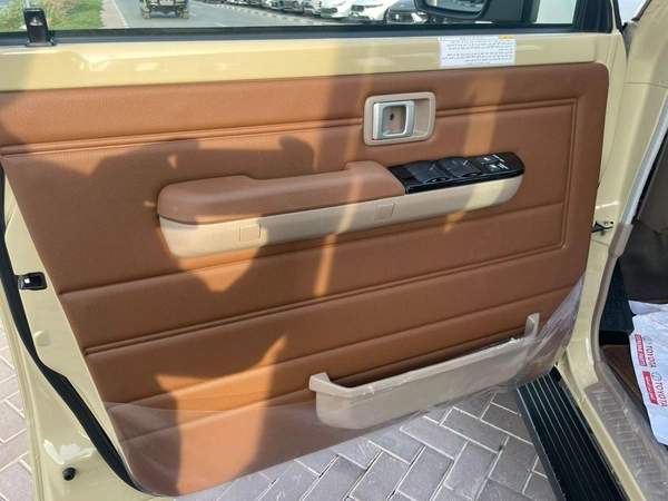 Toyota Land Cruiser 70