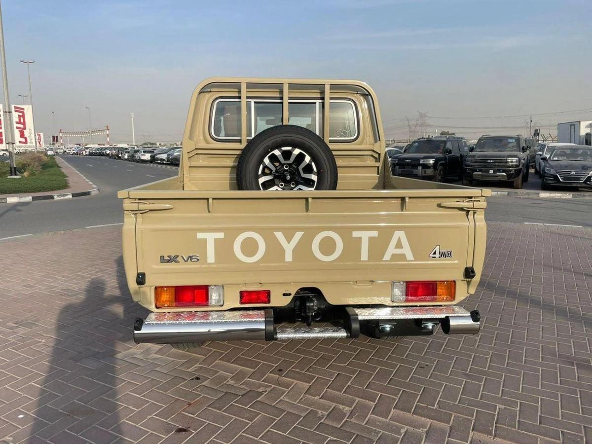 Toyota Land Cruiser 70-21-21