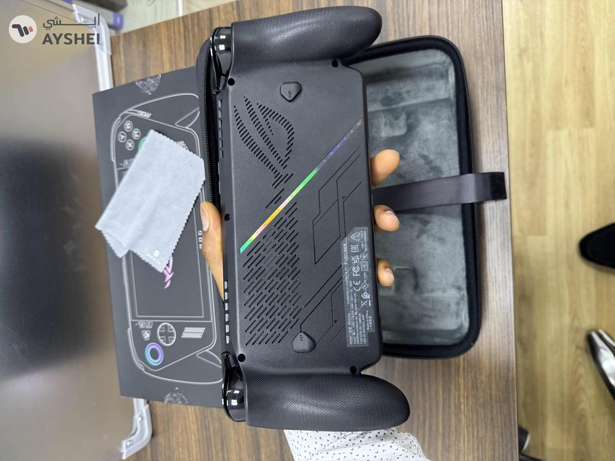 Asus ROG Ally X, AMD Ryzen AI Z2 Extreme, AMD Radeon Graphics, 24GB RAM, 1TB SSD, 120Hz-6-6