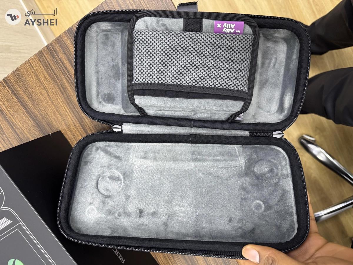 Asus ROG Ally X, AMD Ryzen AI Z2 Extreme, AMD Radeon Graphics, 24GB RAM, 1TB SSD, 120Hz-8-8