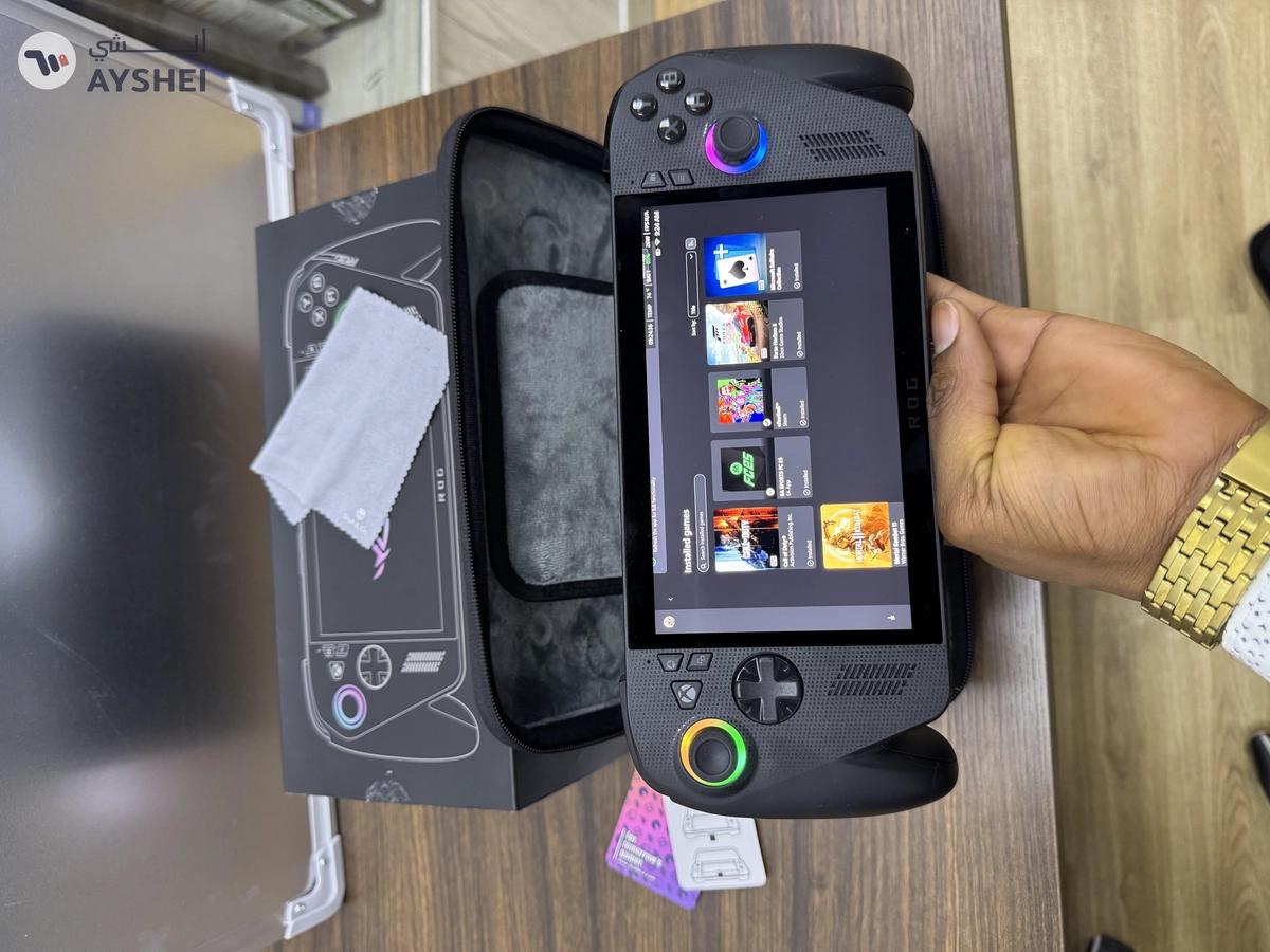 Asus ROG Ally X, AMD Ryzen AI Z2 Extreme, AMD Radeon Graphics, 24GB RAM, 1TB SSD, 120Hz-5-5