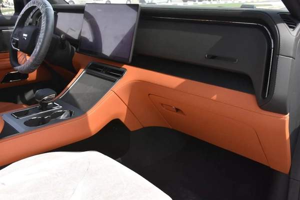 ROX 01 SEVEN SEATS PHEV 2025 | WHITE