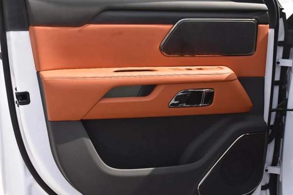 ROX 01 SEVEN SEATS PHEV 2025 | WHITE