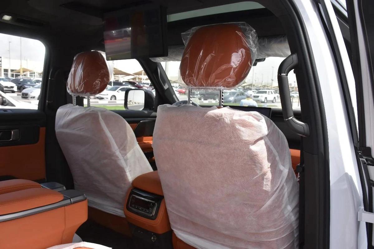 ROX 01 SEVEN SEATS PHEV 2025 | WHITE-9-9