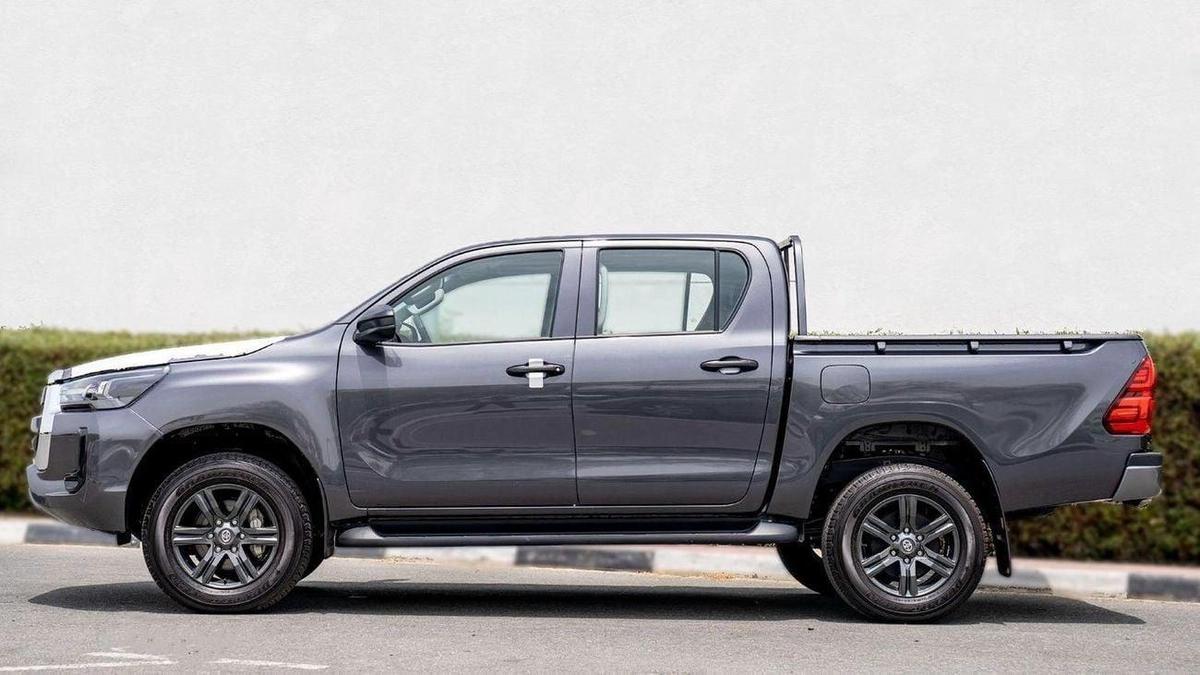 Toyota Hilux HILUX 2.4L MT P.WINDO DIESEL 2026-8-8