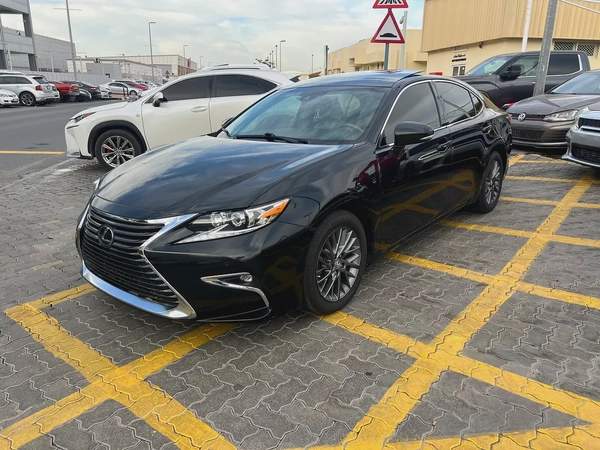 2018 Lexus ES 350 - American Specs - Excellent Condition