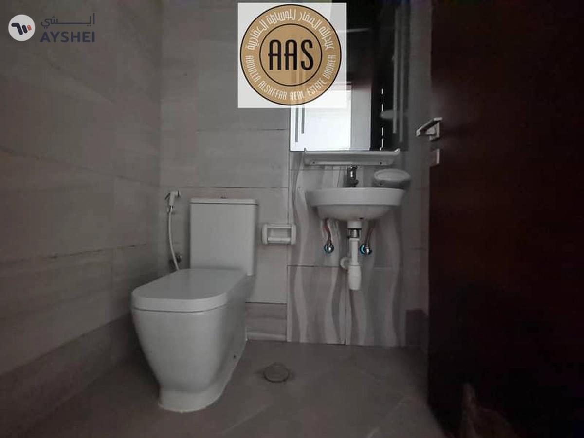Clos3 To Carrefour Very Huge Size 2Bhk 67k With Master Room-11-11