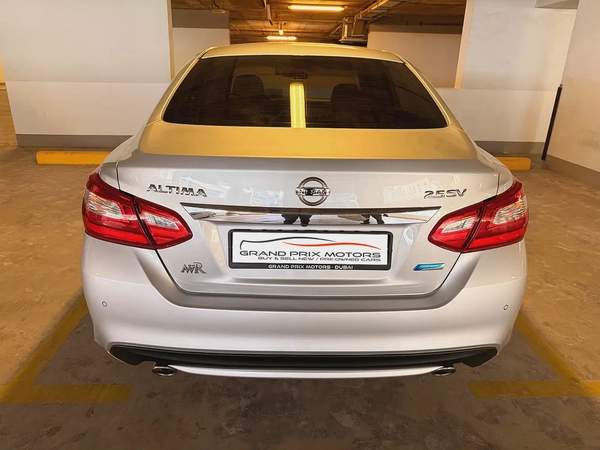 Nissan Altima SV 2017 Model GCC Specs With Partial Service History In Perfect Condition