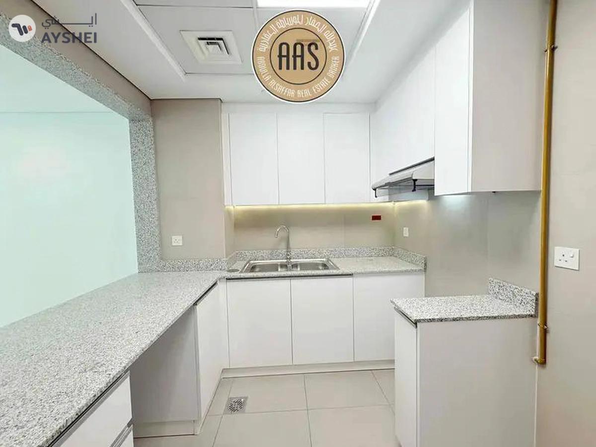 SPACIOUS 1BHK | 75K IN 4 CHEQUE PAYMENTS | FREE PARKING-1-1