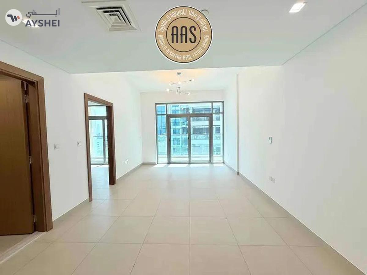 SPACIOUS 1BHK | 75K IN 4 CHEQUE PAYMENTS | FREE PARKING-2-2