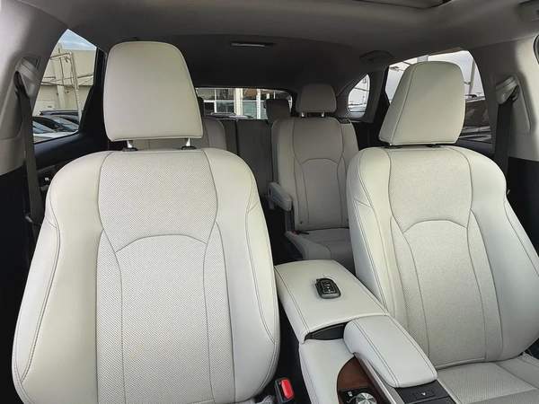 Lexus RX 350 Platinum 2021, American Specs - Excellent Condition!