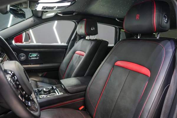 Rolls-Royce Ghost Black Badge 2022