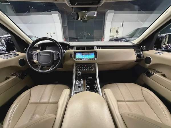 1 Owner | Original Paint | Full Service History | Warranty | GCC Specs