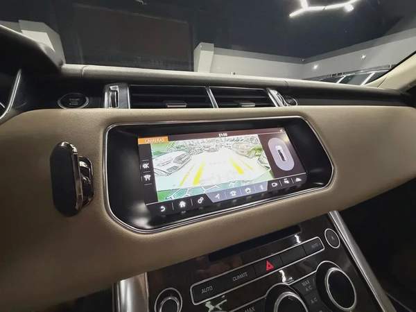 1 Owner | Original Paint | Full Service History | Warranty | GCC Specs