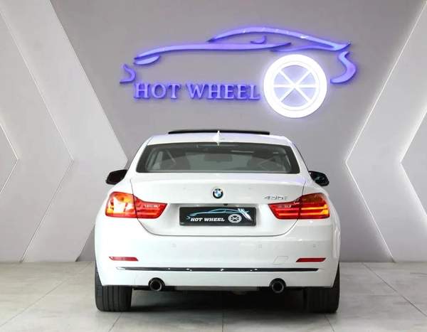BMW 4-Series 435i 2014 GCC Specs