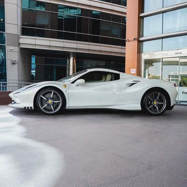 VERY LOW MILEAGE | 2021 F8 SPIDER | 20 INCH ALLOYS