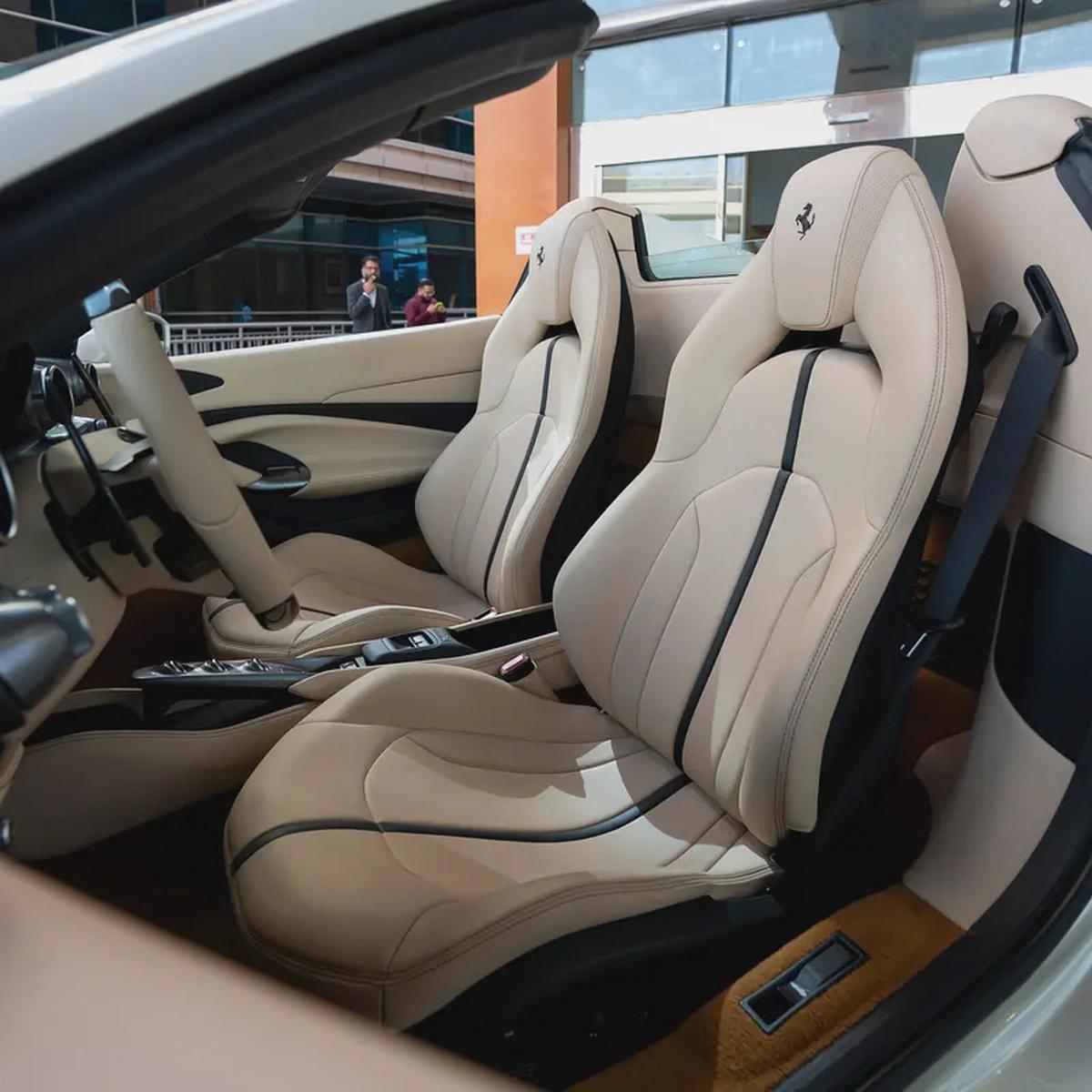 VERY LOW MILEAGE | 2021 F8 SPIDER | 20 INCH ALLOYS-9-9