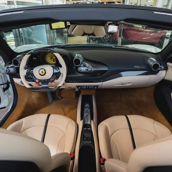 VERY LOW MILEAGE | 2021 F8 SPIDER | 20 INCH ALLOYS