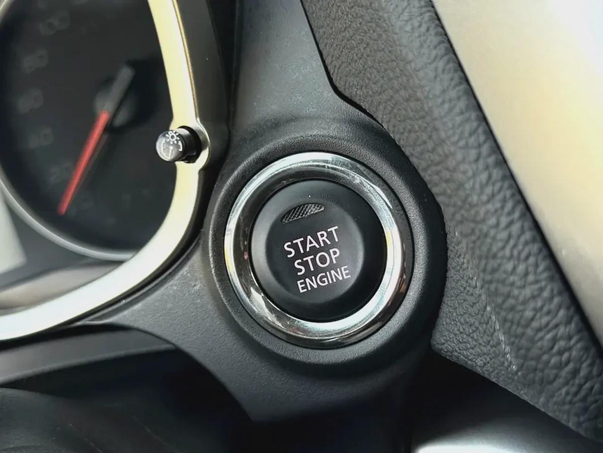 Mitsubishi Eclipse Cross /2025 /Top Line-6-6