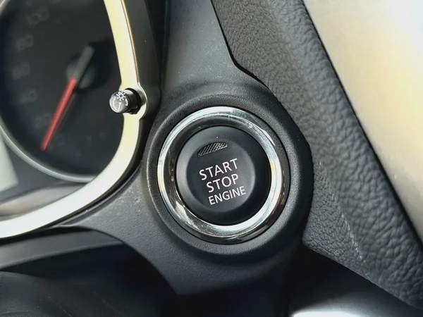 Mitsubishi Eclipse Cross /2025 /Top Line