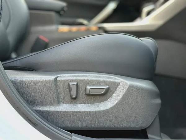 Mitsubishi Eclipse Cross /2025 /Top Line