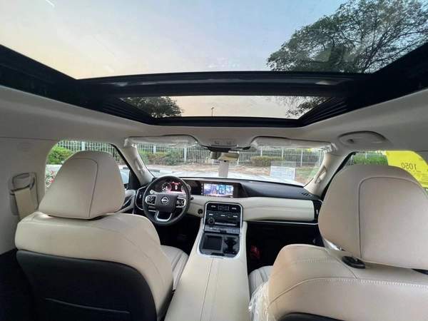 Nissan Patrol LE T2