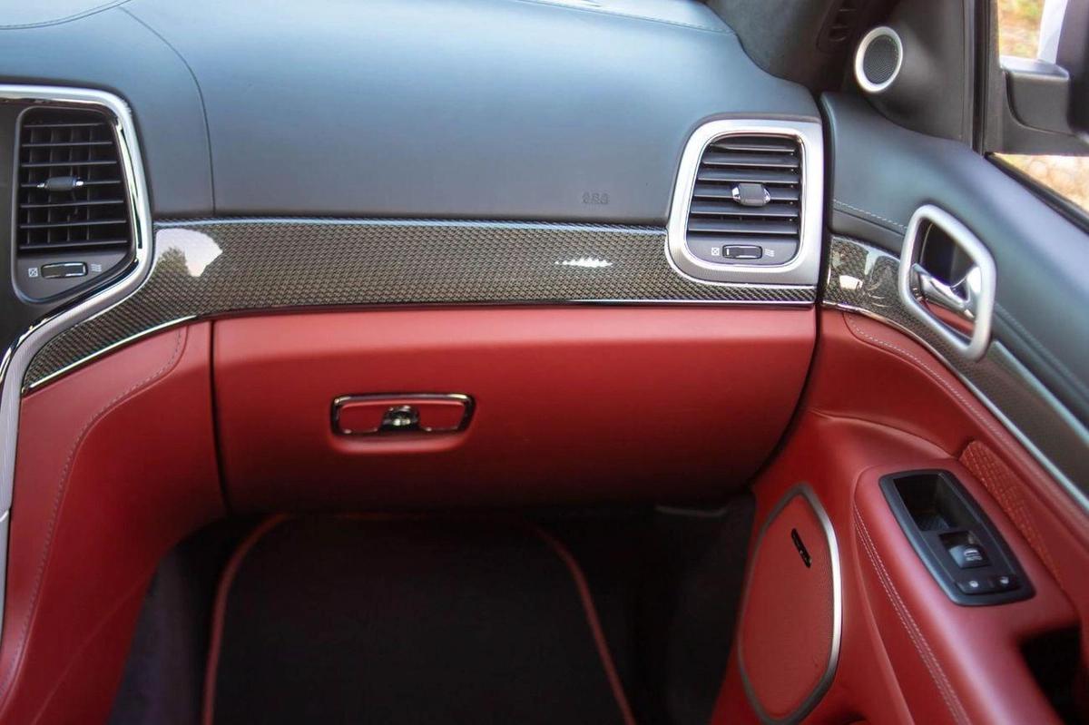 Jeep Grand Cherokee Trackhawk 6.2L-14-14