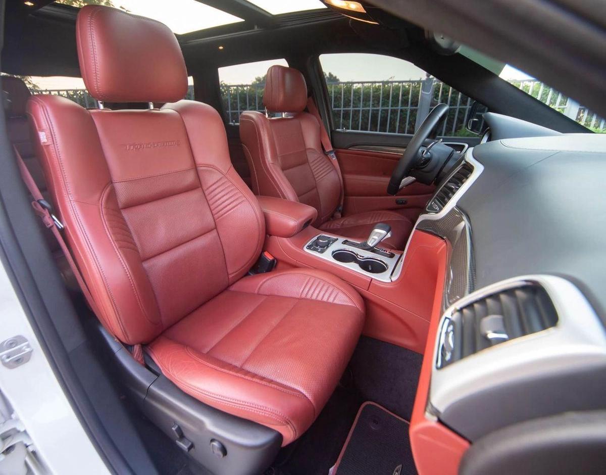 Jeep Grand Cherokee Trackhawk 6.2L-22-22