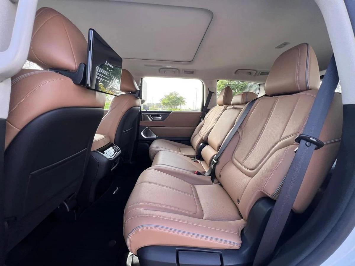 Infiniti QX80 Sensory 3.5L-6-6