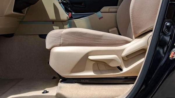 Toyota Land Cruiser LC300 GXR 3.3D AT MY2025 – BLACK