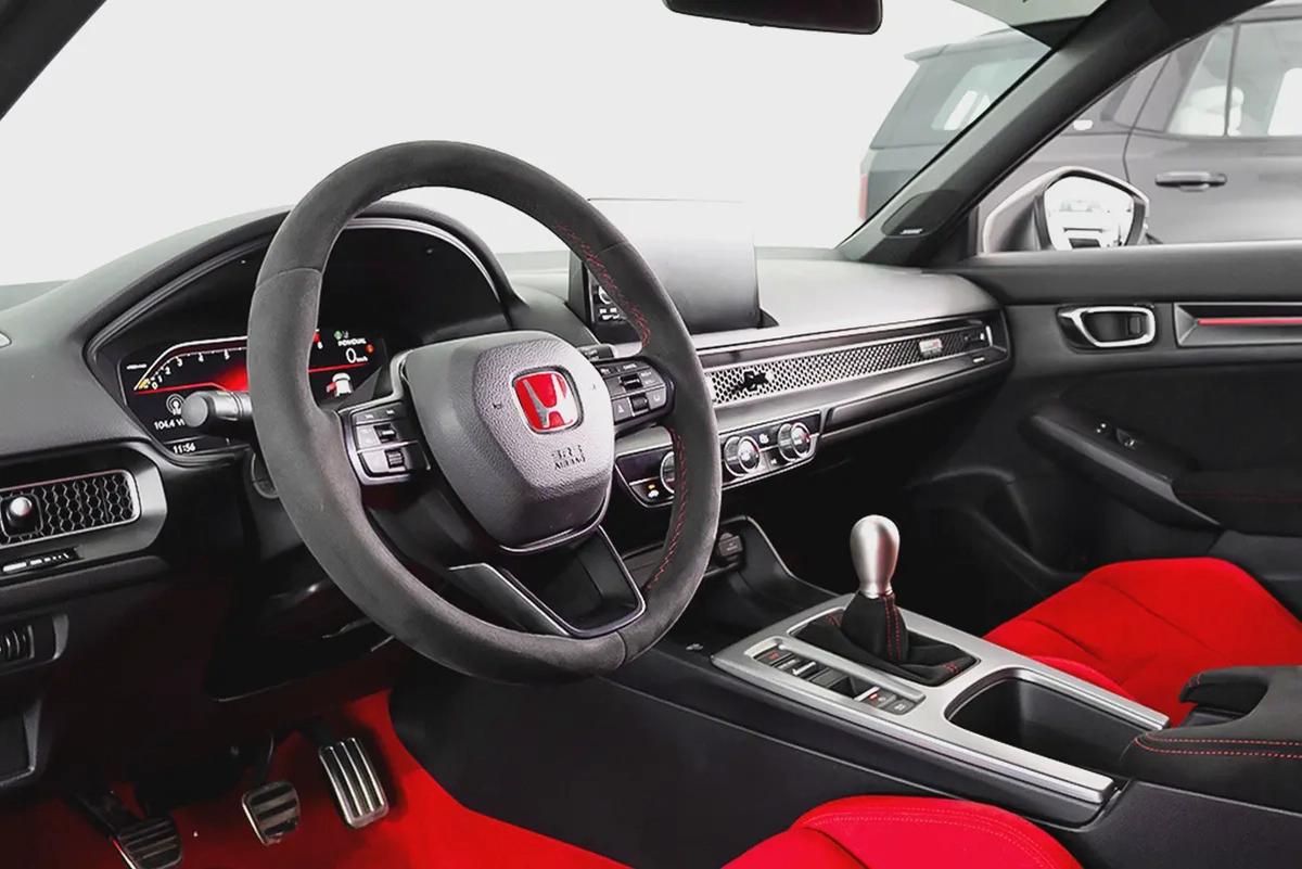 3,560 / month’s | 0% DP | 2024 Honda Civic Type R / Honda Warranty-6-6