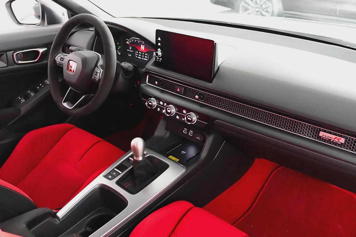 3,560 / month’s | 0% DP | 2024 Honda Civic Type R / Honda Warranty-9-9