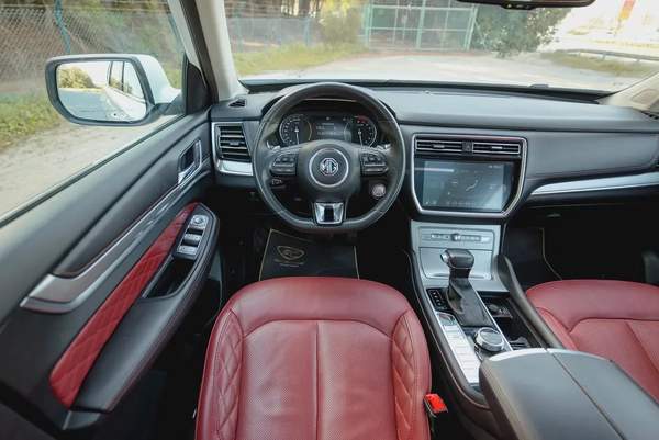 AED 804/Month | RX-8 Luxury | Free Warranty | GCC Specs | REF#M40733