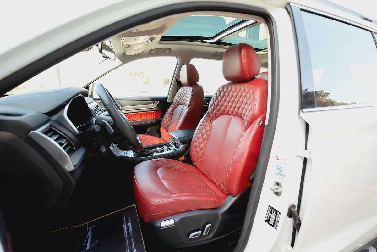 AED 804/Month | RX-8 Luxury | Free Warranty | GCC Specs | REF#M40733-9-9
