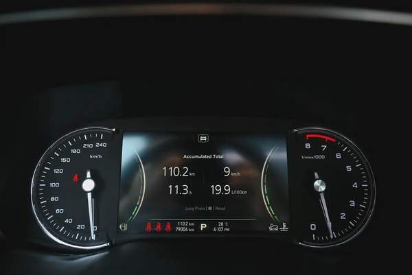 AED 804/Month | RX-8 Luxury | Free Warranty | GCC Specs | REF#M40733