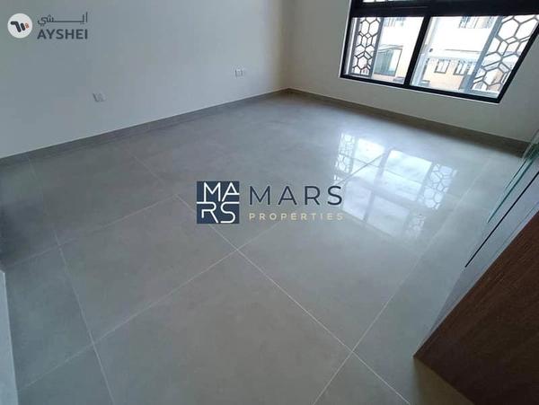 Luxurious brand new 3 bedroom villa available in sustainable city for rent just 130k