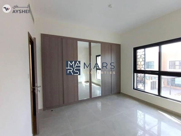 Luxurious brand new 3 bedroom villa available in sustainable city for rent just 130k