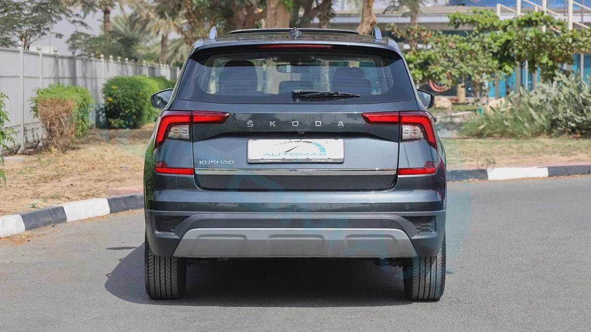 ( 5 Years Warranty 5 Years Service ) 2025 Škoda KUSHAQ 1.0T i3 FWD GCC 0Km-5-5