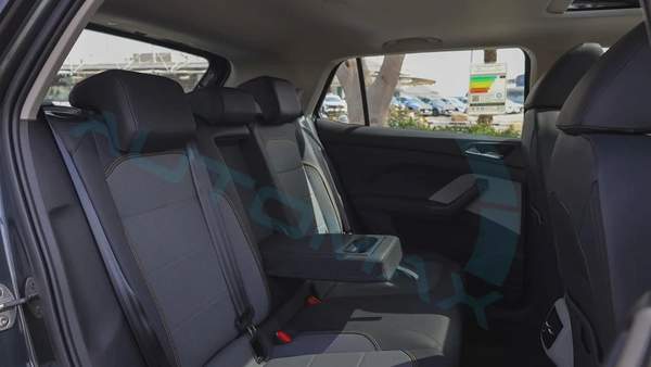 ( 5 Years Warranty 5 Years Service ) 2025 Škoda KUSHAQ 1.0T i3 FWD GCC 0Km