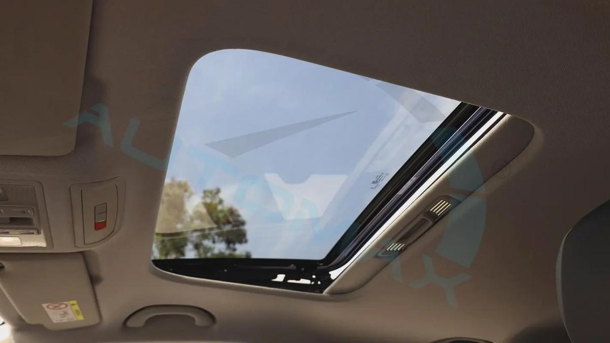 ( 5 Years Warranty 5 Years Service ) 2025 Škoda KUSHAQ 1.0T i3 FWD GCC 0Km-14-14