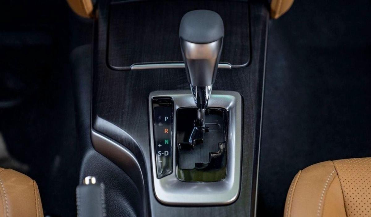 Toyota Fortuner Toyota Fortuner 4.0L Petrol 2024-13-13