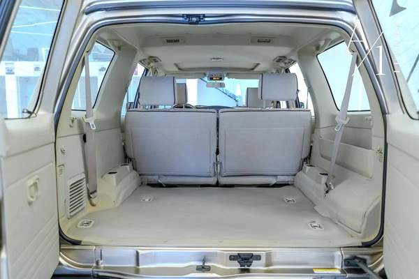 2009 Nissan Petrol Super Safari VTC V6, Fully Modified, Very Clean, Low Kms, GCC Specs