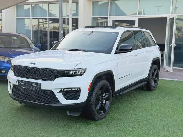 JEEP GRAND CHEROKEE—2024–GCC—FREE ACCIDENT—ORIGINAL PAINT—FULL SERVICE HISTORY —LOW MILAG—FULL OPTIO