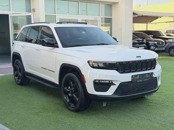 JEEP GRAND CHEROKEE—2024–GCC—FREE ACCIDENT—ORIGINAL PAINT—FULL SERVICE HISTORY —LOW MILAG—FULL OPTIO