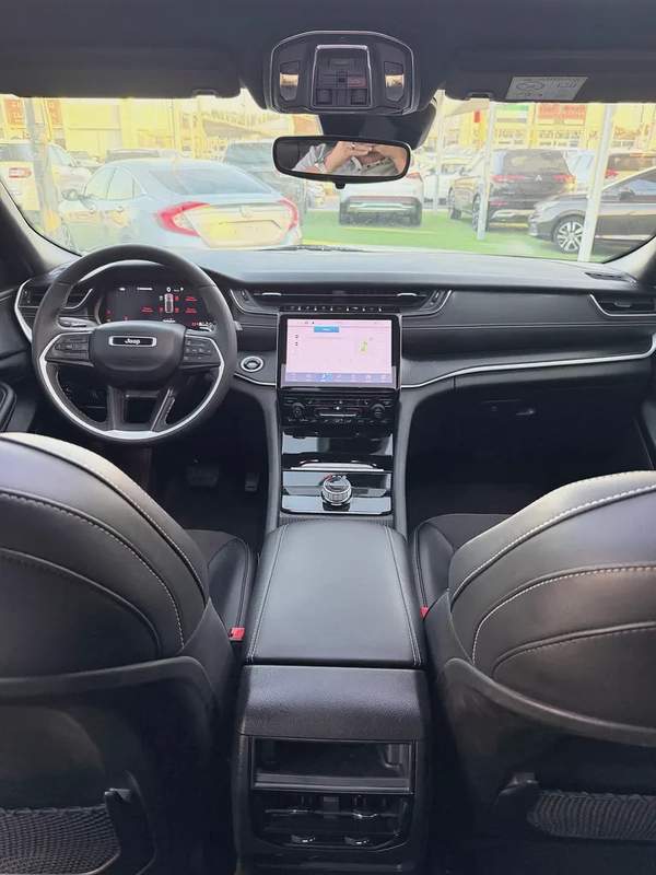 JEEP GRAND CHEROKEE—2024–GCC—FREE ACCIDENT—ORIGINAL PAINT—FULL SERVICE HISTORY —LOW MILAG—FULL OPTIO