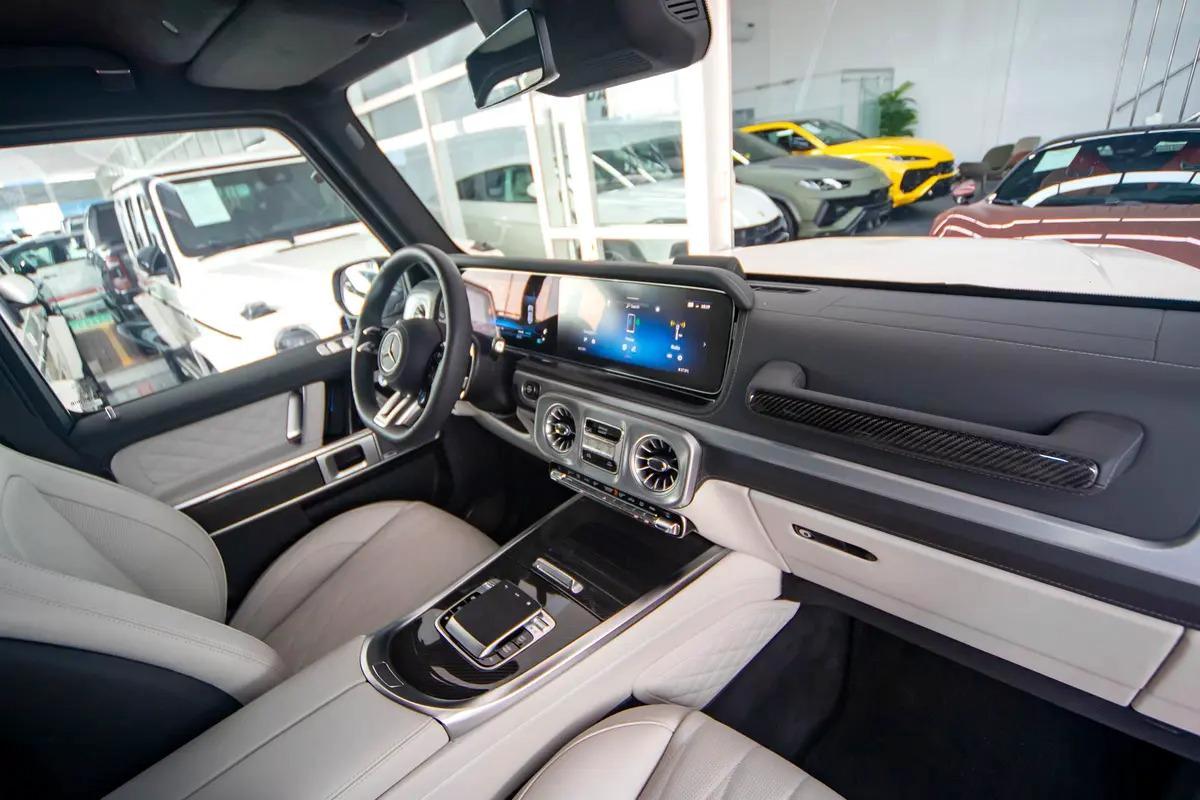 MERCEDES G63 | 2025 | Full Carbon Fiber Exterior And Interior | New Suspension A22 | Warranty-6-6