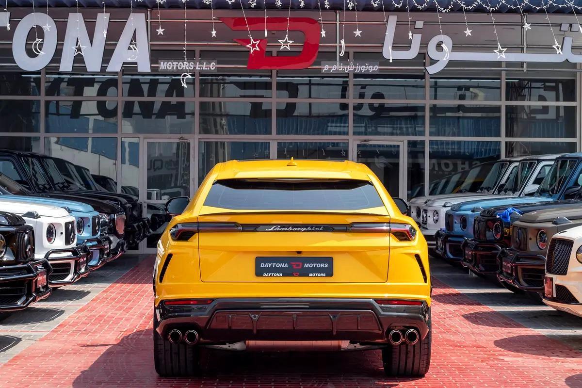 Lamborghini Urus | 2021 | 13,500Km | Under warranty-15-15
